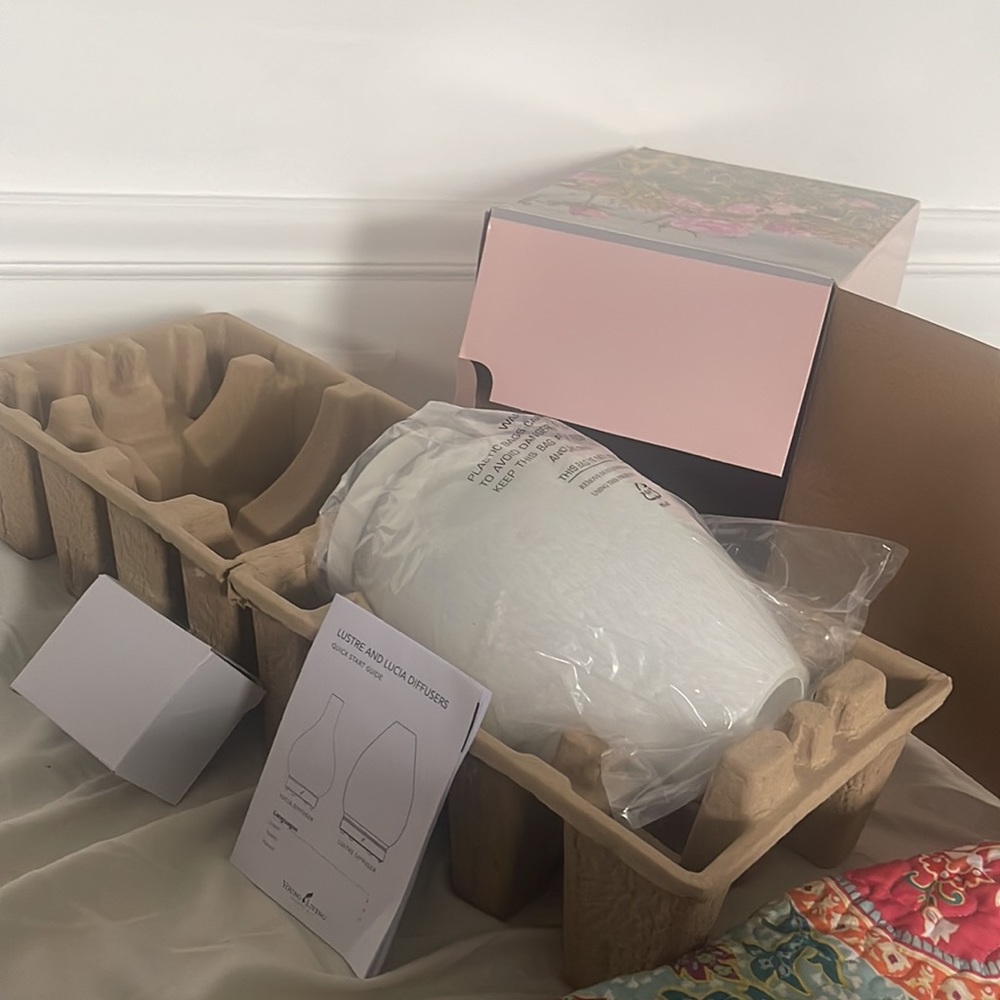 NIB Young Living Lustre Artisan Diffuser